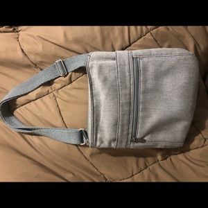 Thirty-one cross body purse